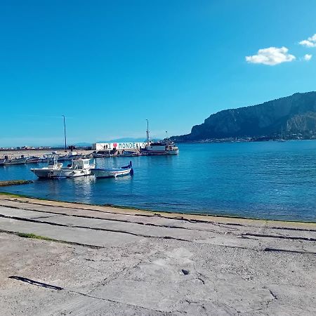 Beach House Mondello Kültér fotó